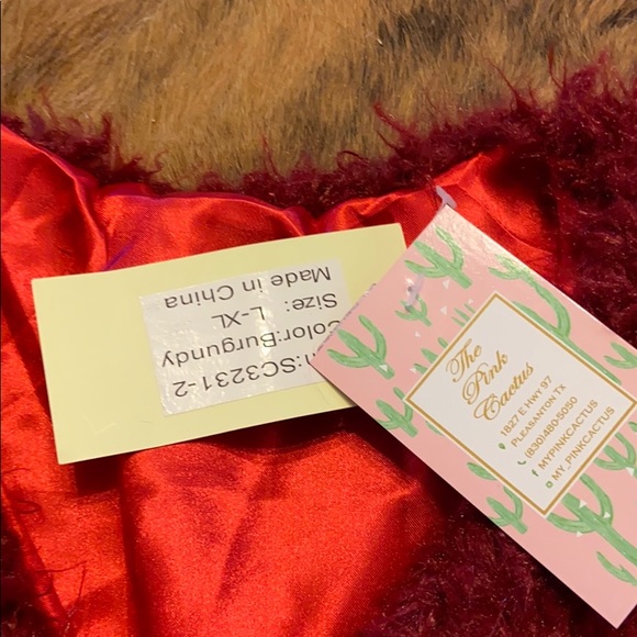 Sold... Fabulous Red Faux Fur Vest😍 - Picture 2 of 4